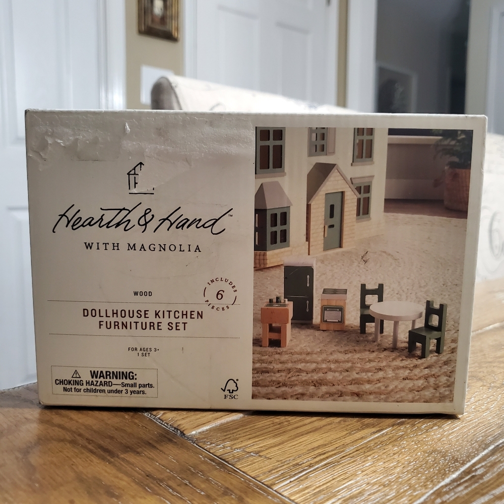 Hearth & Hand Miniature Kitchen Set - Black and White